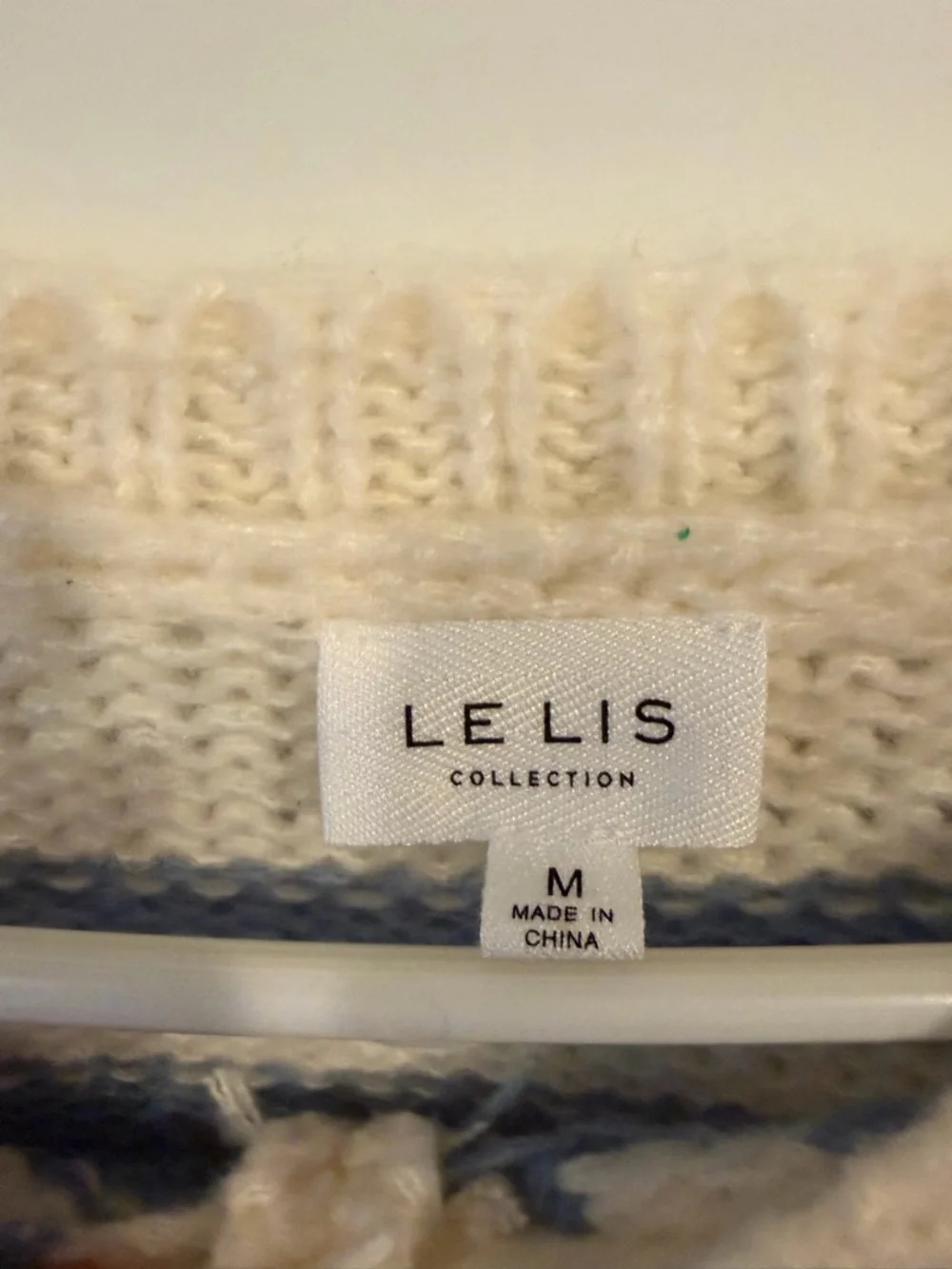 Striped V-Neck Crop Sweater - Picture 2 of 3